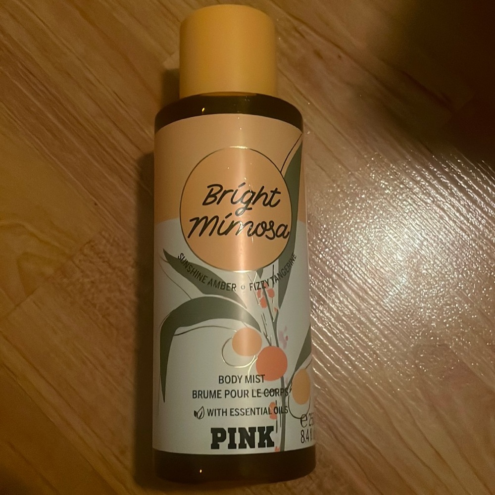 body mist from victoria secert pink!!!